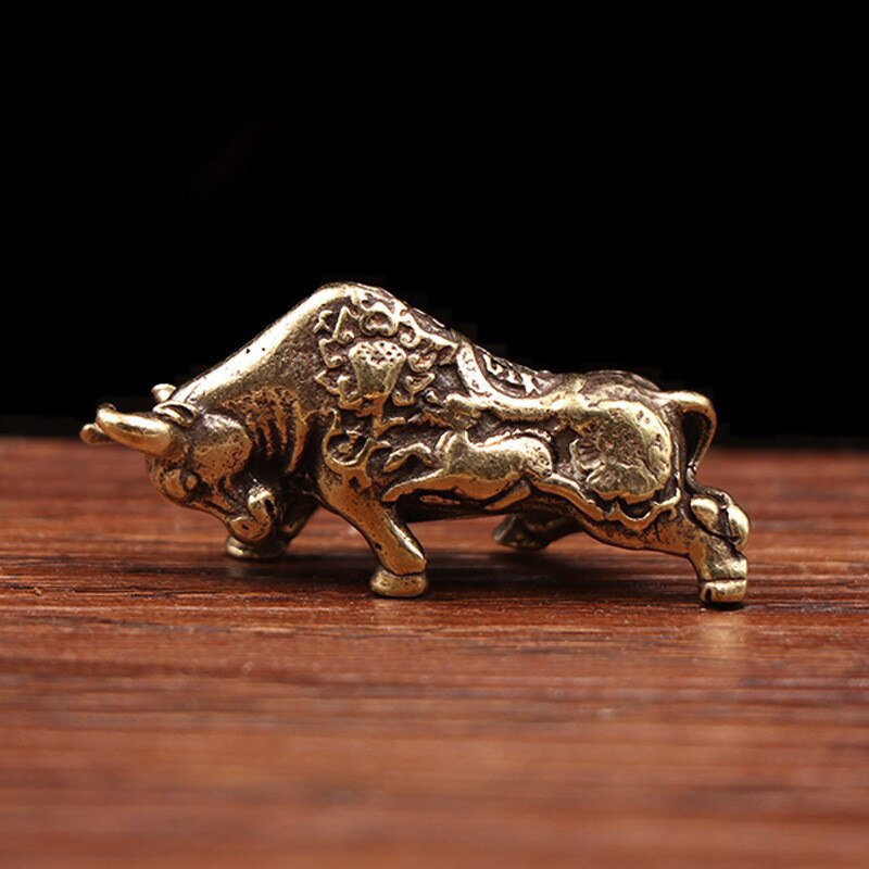 Brass Lucky Bullfighting Statu - Home Office Freelancer ulasan dan harga
