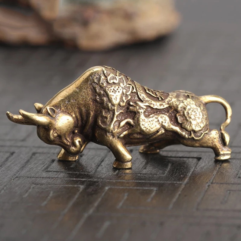 Brass Lucky Bullfighting Statu - Home Office Freelancer ulasan dan harga